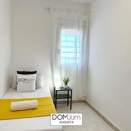 Domuum Holidays - Augusta Family Salou